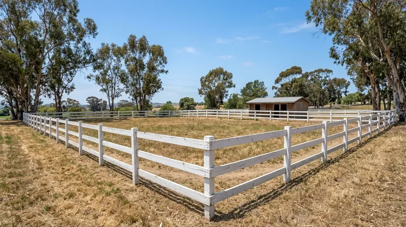 Farm & Ranch Fencing Long Beach